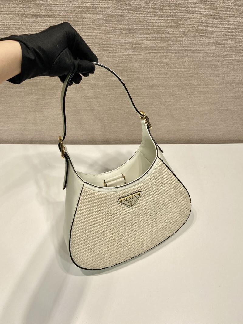 Pra*a cleo bags